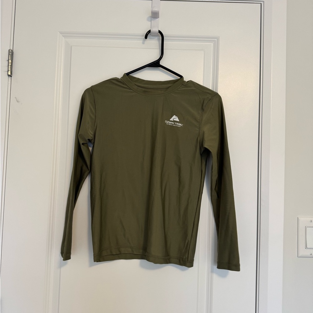 Ozark Trail Green Outdoor Shirt - Picture 1 of 4